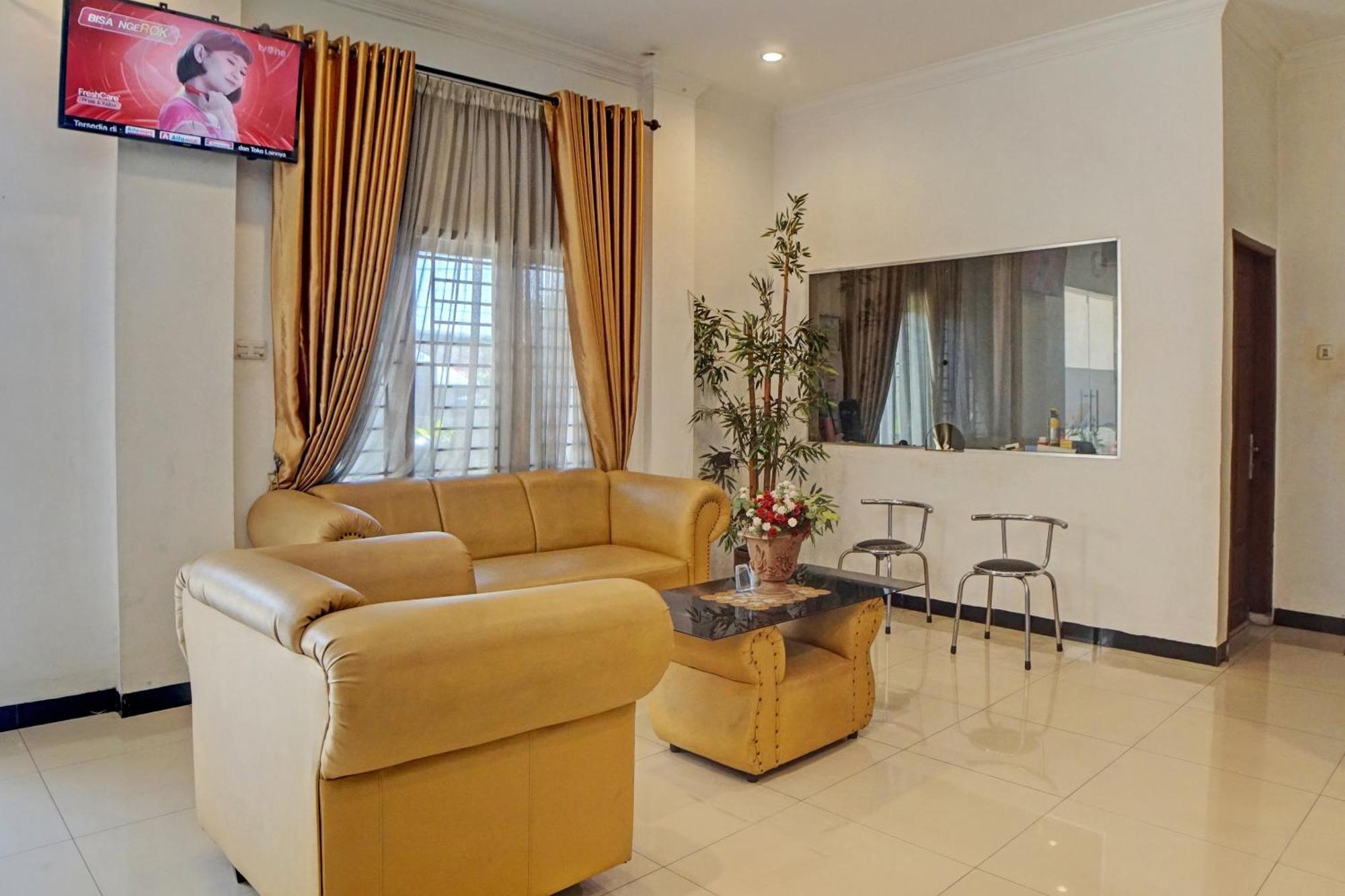 JR Residence Syariah near Jalan Setiabudi Medan RedPartner Luaran gambar