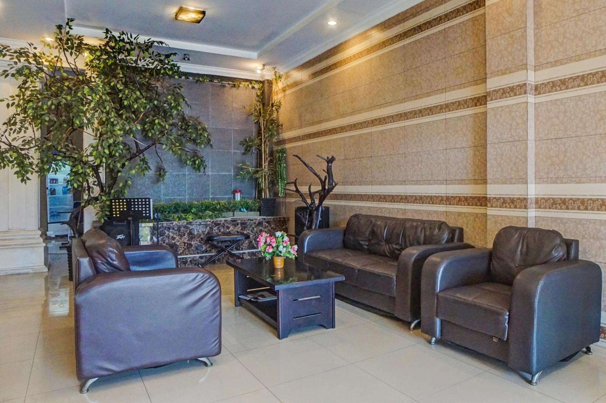 JR Residence Syariah near Jalan Setiabudi Medan RedPartner Luaran gambar